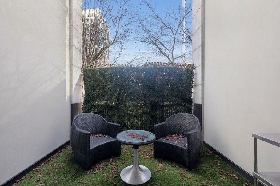 1106 Hornby Street Vancouver, BC - 21