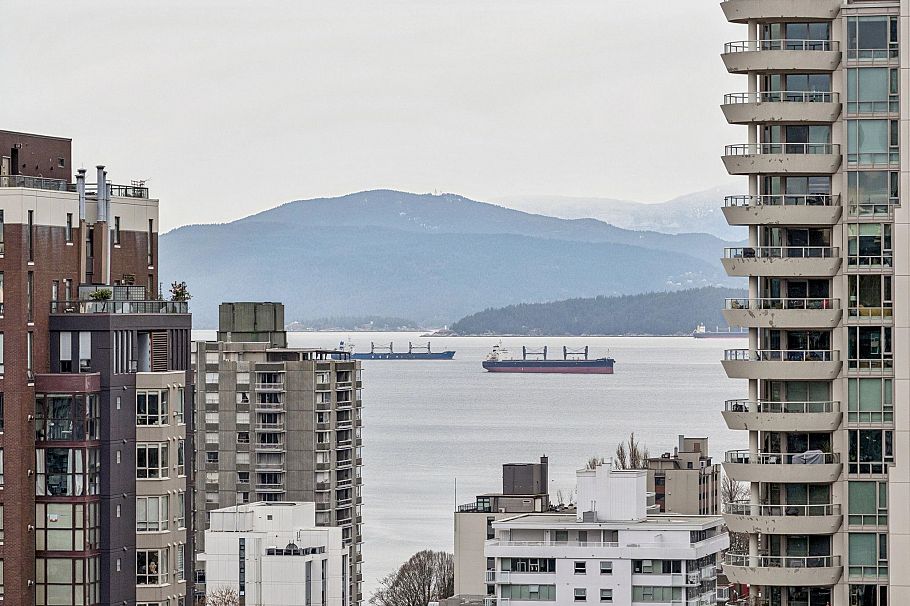 1801 1335 Howe Street Vancouver, BC - 2