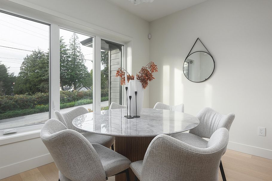 2 8508 East Boulevard Vancouver, BC - 4