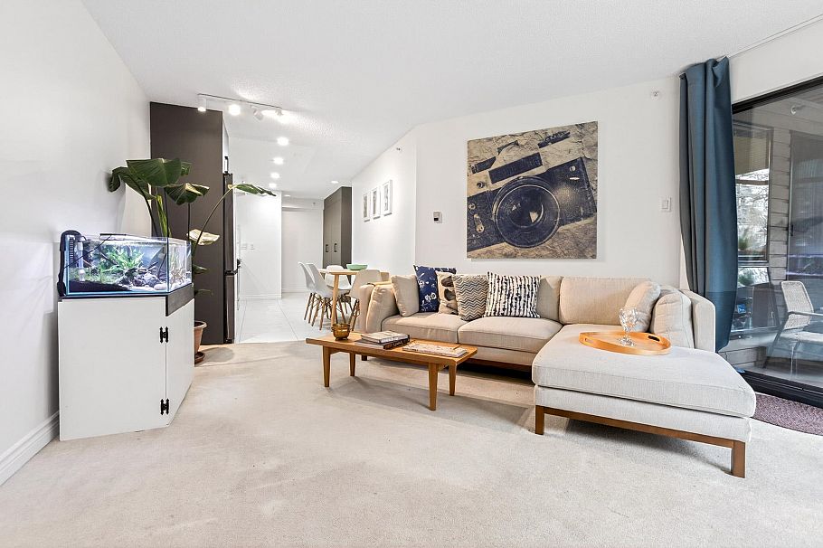 318 1500 Pendrell Street Vancouver, BC - 7