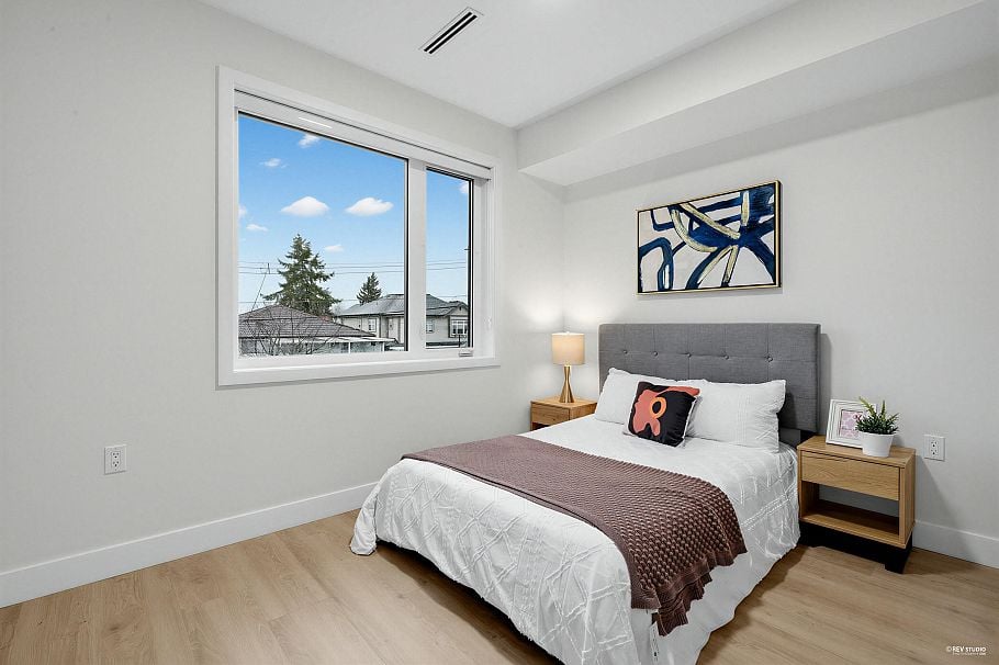 2 1020 Nootka Street Vancouver, BC - 17