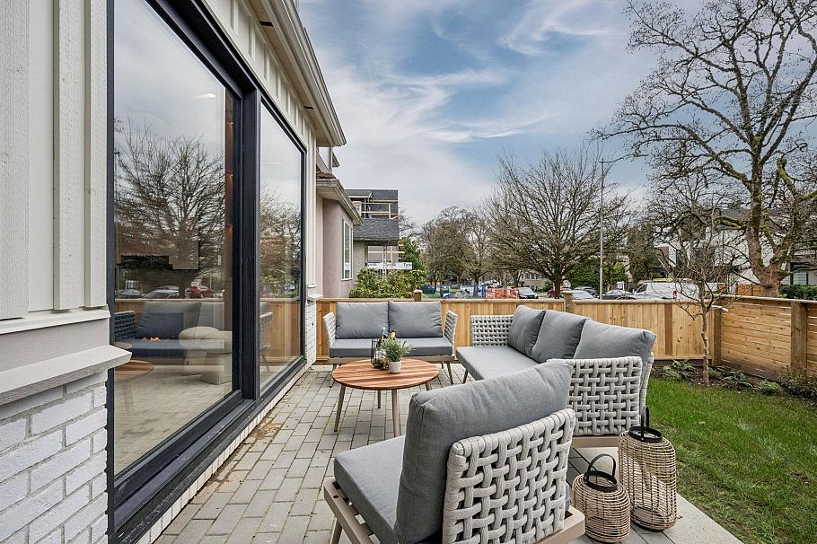 448 W 20th Avenue Vancouver, BC - 31