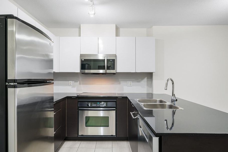 1105 4178 Dawson Street Burnaby, BC - 9