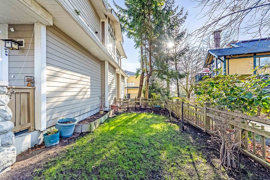 888 W 58th Avenue Vancouver, BC - 31