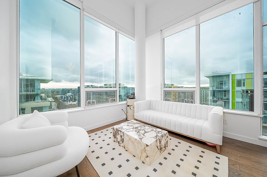 1903 8833 Hazelbridge Way Richmond, BC - 1