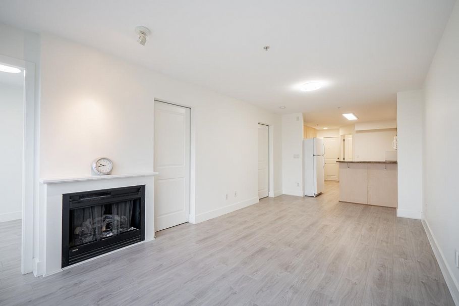 303 3423 E Hastings Street Vancouver, BC - 12