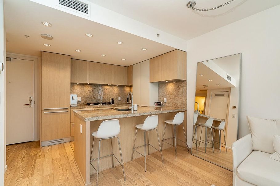 2103 1351 Continental Street Vancouver, BC - 8