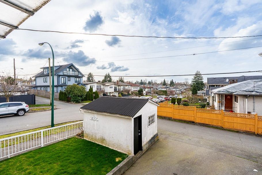 3895 Windermere Street Vancouver, BC - 20