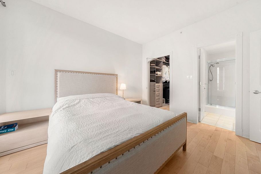 1006 160 E 13th Street North Vancouver, BC - 21