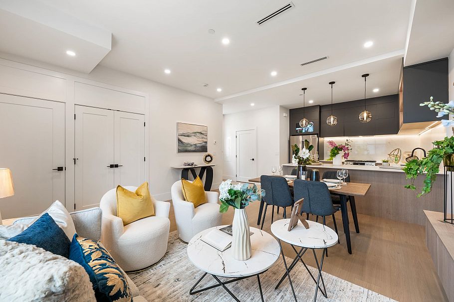 3 3065 Charles Street Vancouver, BC - 13