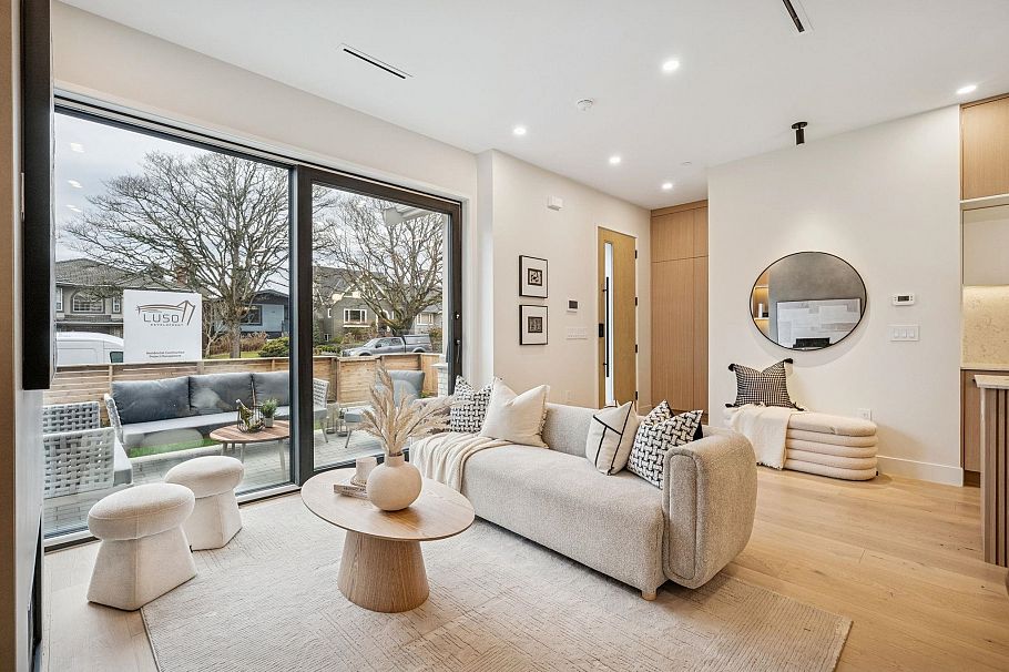 448 W 20th Avenue Vancouver, BC - 7