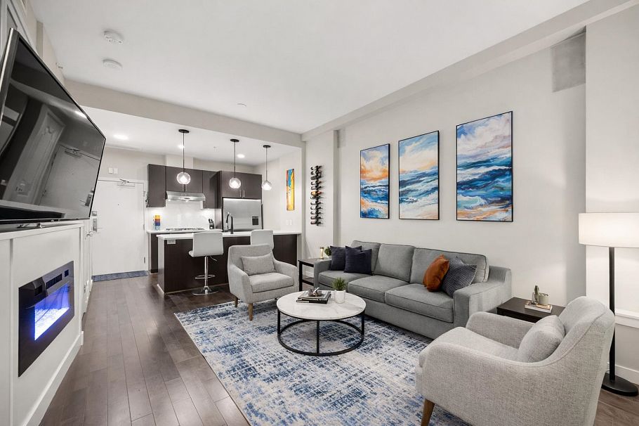 66 W 1st Avenue Vancouver, BC - 7