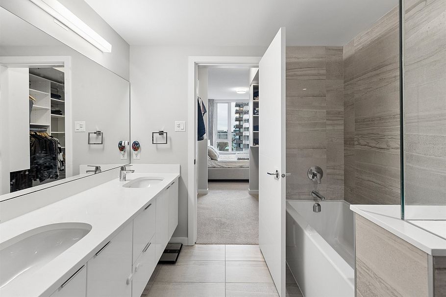 909 2888 Cambie Street Vancouver, BC - 24