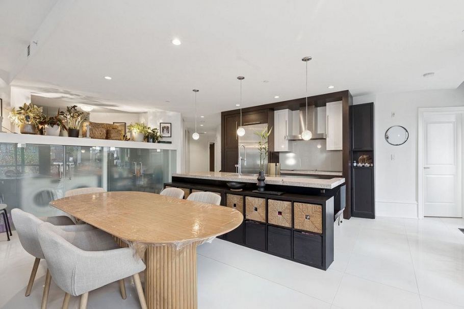 402 1102 Hornby Street Vancouver, BC - 9