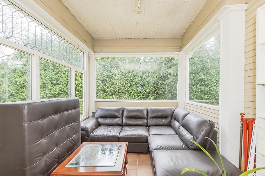 1453 Laurier Avenue Vancouver, BC - 10