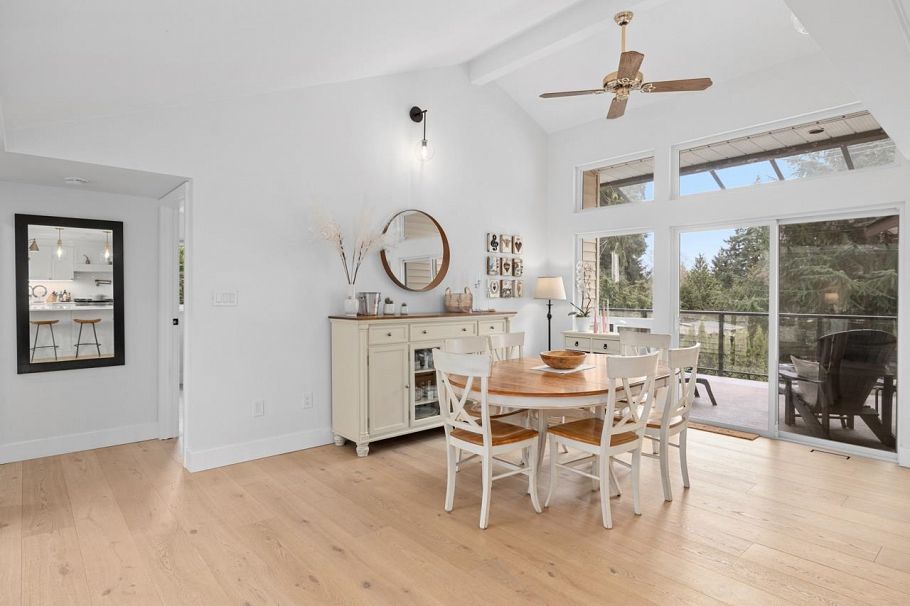 2524 Bendale Road North Vancouver, BC - 11