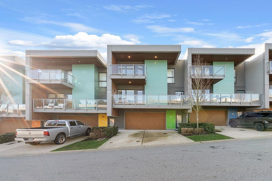 43 3596 Salal Drive North Vancouver, BC - 26