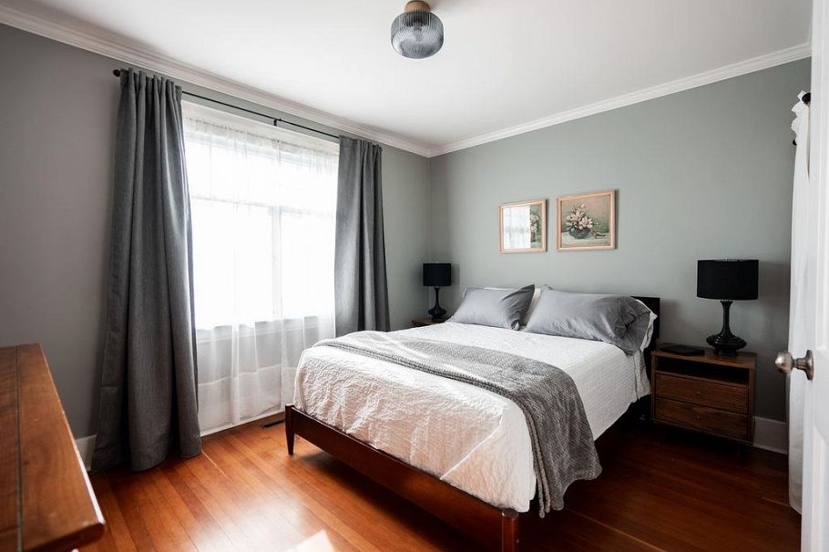 2867 E Georgia Street Vancouver, BC - 12