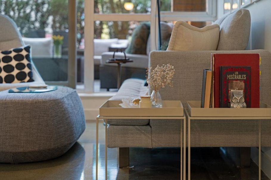 213 221 Union Street Vancouver, BC - 4