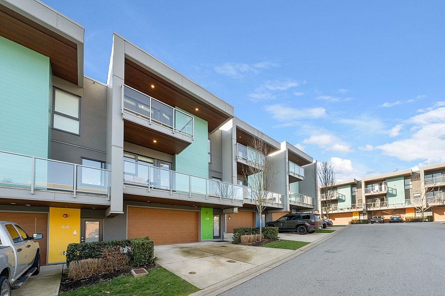 43 3596 Salal Drive North Vancouver, BC - 27