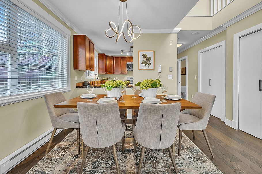 302 152 E 12th Street North Vancouver, BC - 9