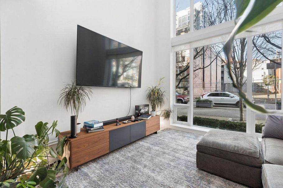 1106 Hornby Street Vancouver, BC - 3