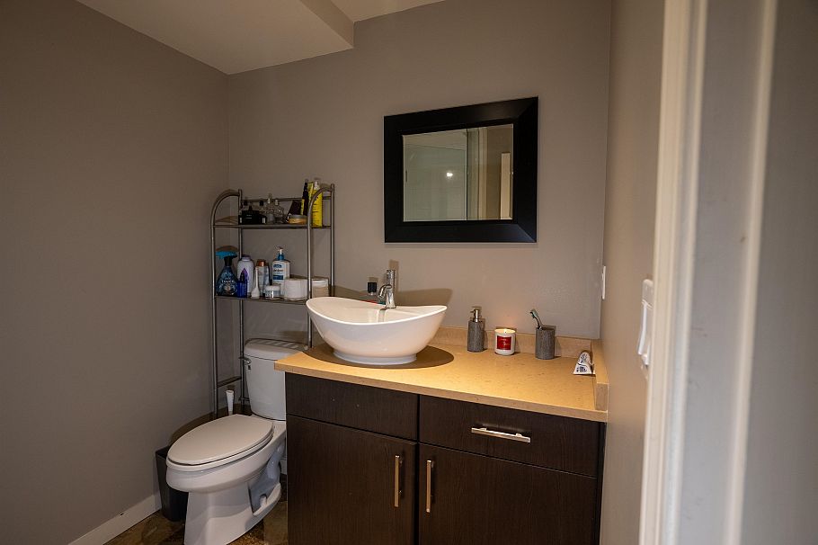 305 1220 E Pender Street Vancouver, BC - 21