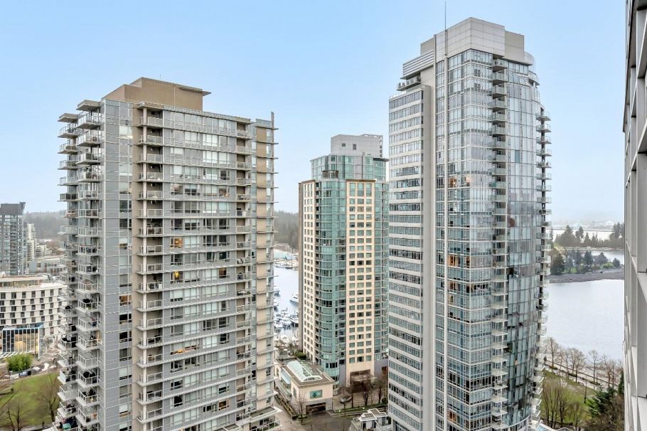 2305 1205 W Hastings Street Vancouver, BC - 25