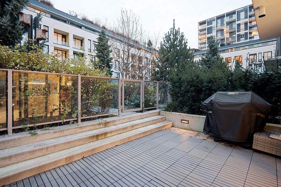 9 8589 Rivergrass Drive Vancouver, BC - 9