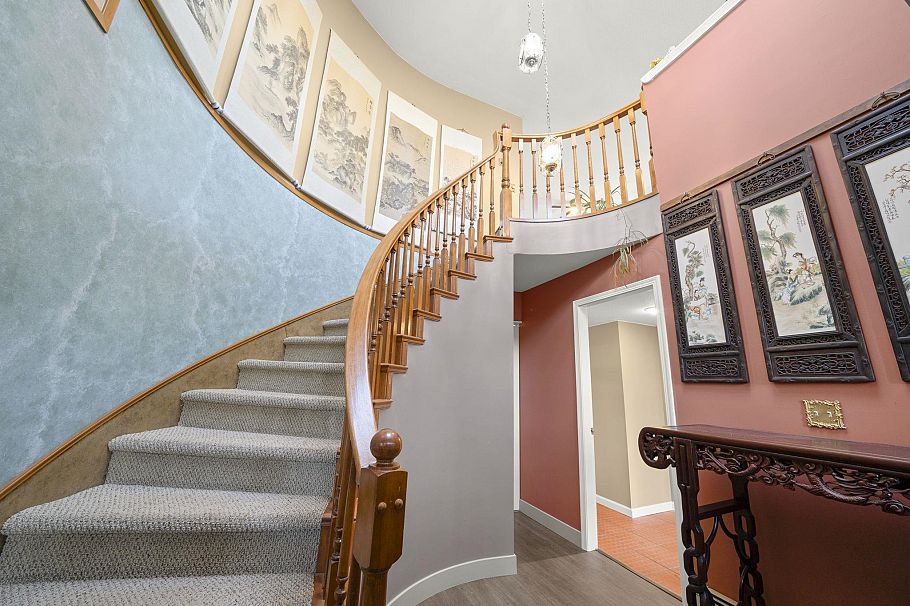 3206 E 25th Avenue Vancouver, BC - 33