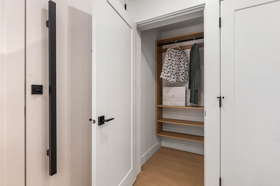 4 3065 Charles Street Vancouver, BC - 15