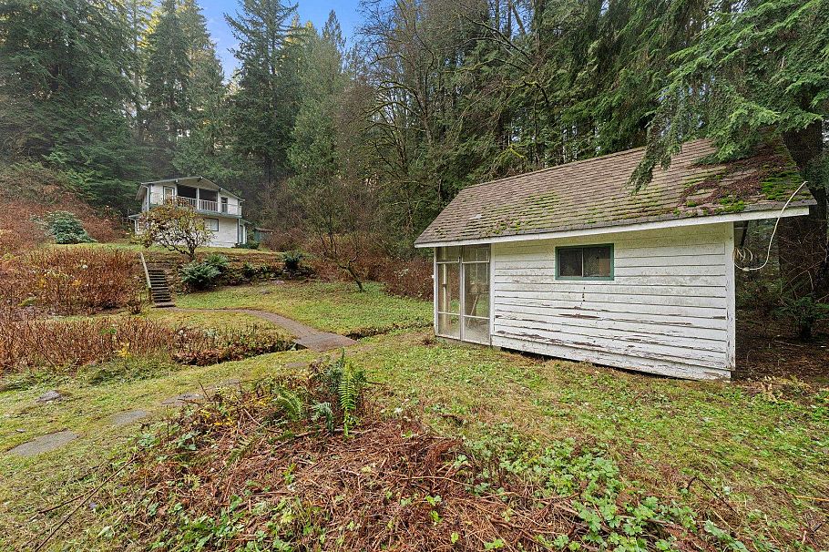 4520 Lynn Valley Road North Vancouver, BC - 26
