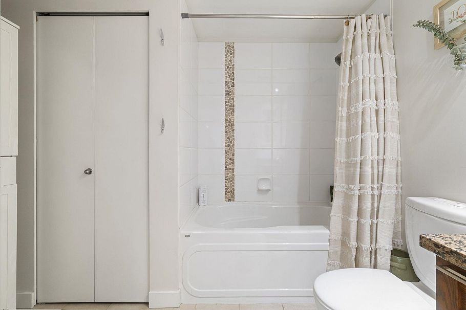 608 2228 W Broadway Vancouver, BC - 15