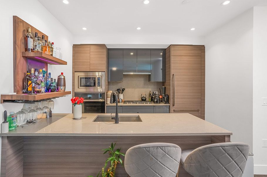 504/505 3438 Sawmill Crescent Vancouver, BC - 10