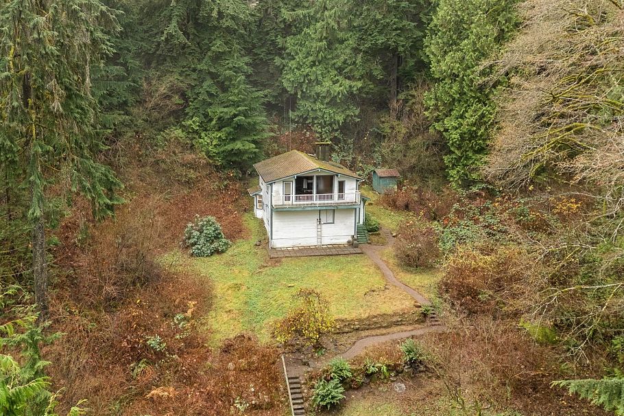4520 Lynn Valley Road North Vancouver, BC - 2