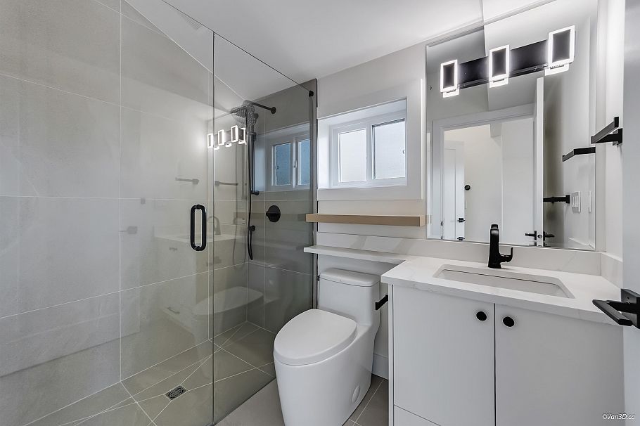 1 150 E 51 Avenue Vancouver, BC - 25