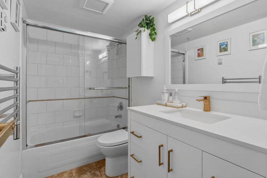 502 1331 W Georgia Street Vancouver, BC - 22