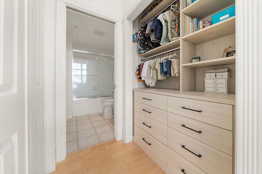 1006 160 E 13th Street North Vancouver, BC - 31