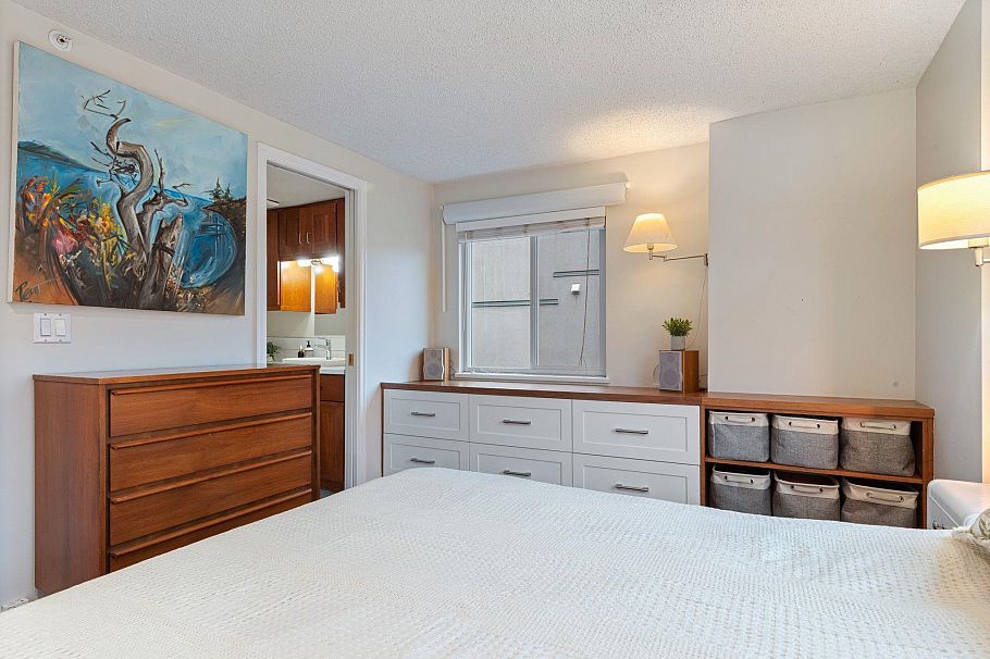 15 877 W 7th Avenue Vancouver, BC - 20