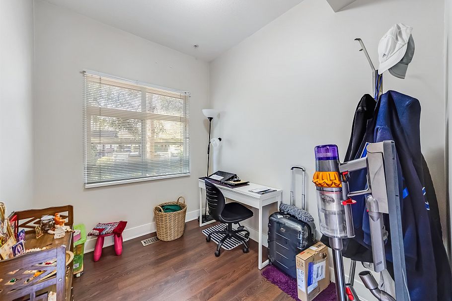 888 W 58th Avenue Vancouver, BC - 7