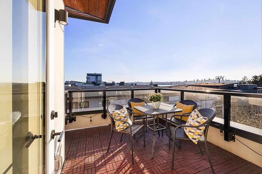 13 533 E 3rd Street North Vancouver, BC - 25