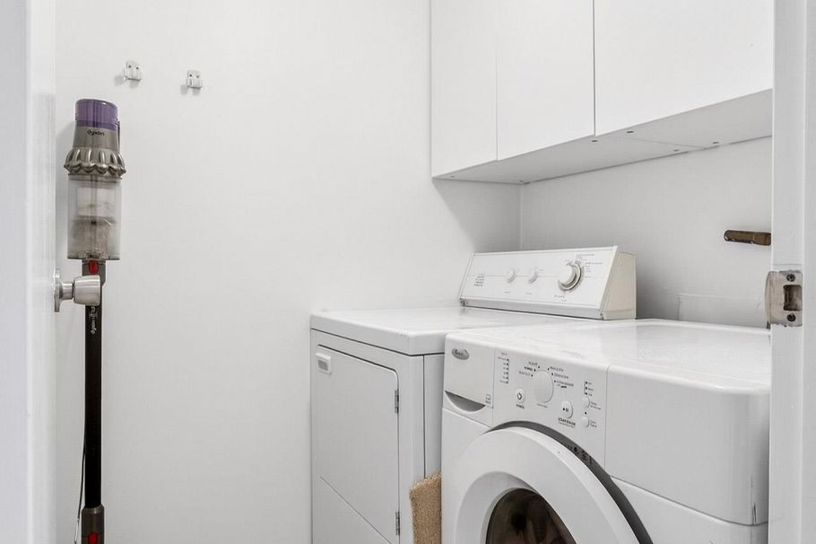 318 1500 Pendrell Street Vancouver, BC - 15