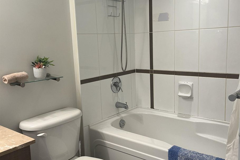 1508 610 Granville Street Vancouver, BC - 10