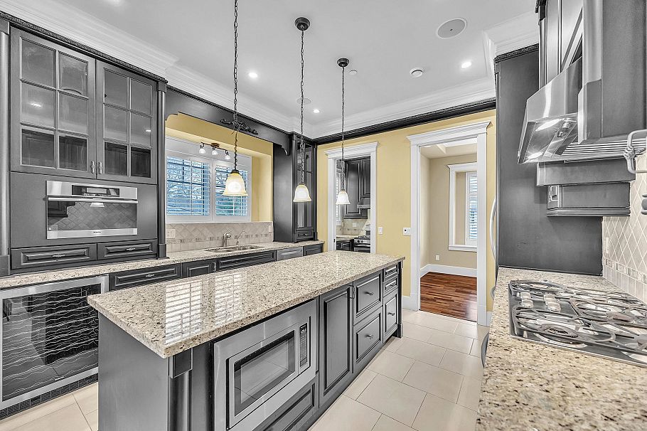 3593 Mackenzie Street Vancouver, BC - 12