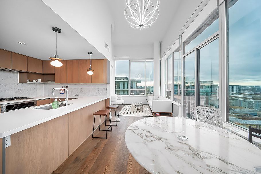 1903 8833 Hazelbridge Way Richmond, BC - 6