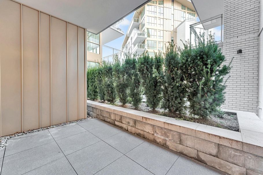 105 2325 Emery Court North Vancouver, BC - 15