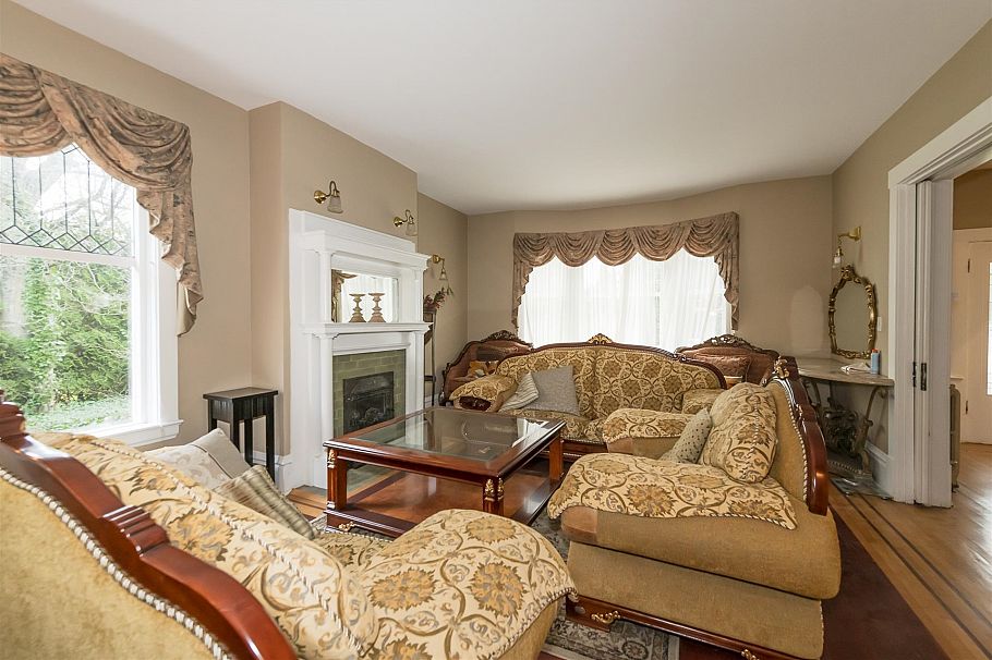 1453 Laurier Avenue Vancouver, BC - 8