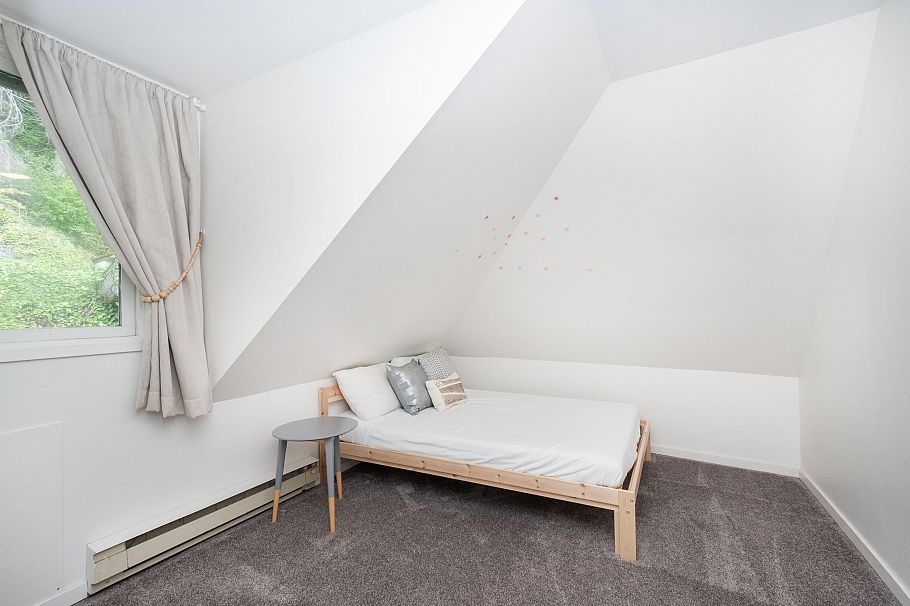 5293 Indian River Drive North Vancouver, BC - 18