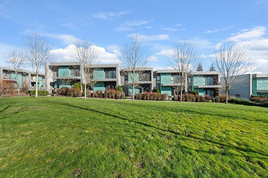 43 3596 Salal Drive North Vancouver, BC - 28