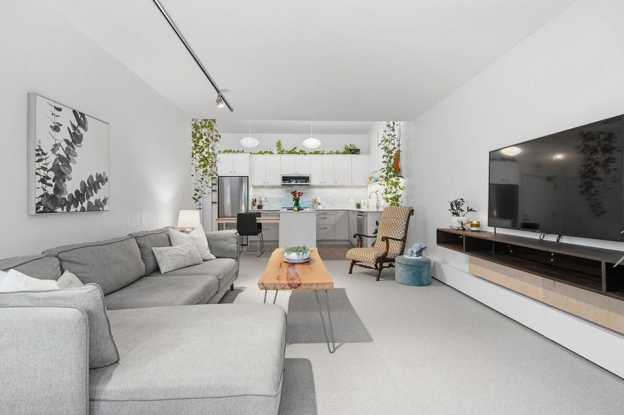 314 2416 W 3rd Avenue Vancouver, BC - 9